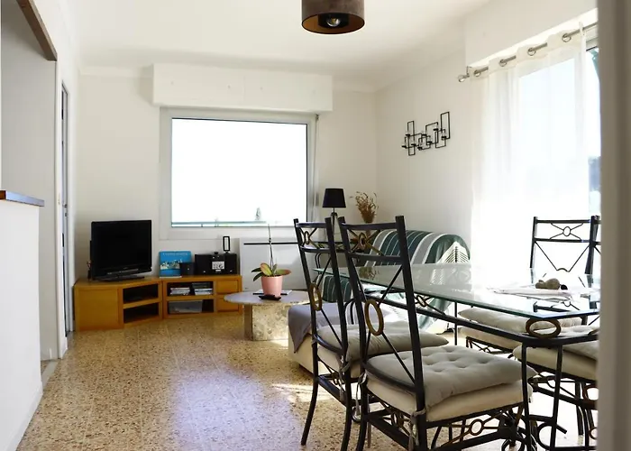 Stella Maris דירה *